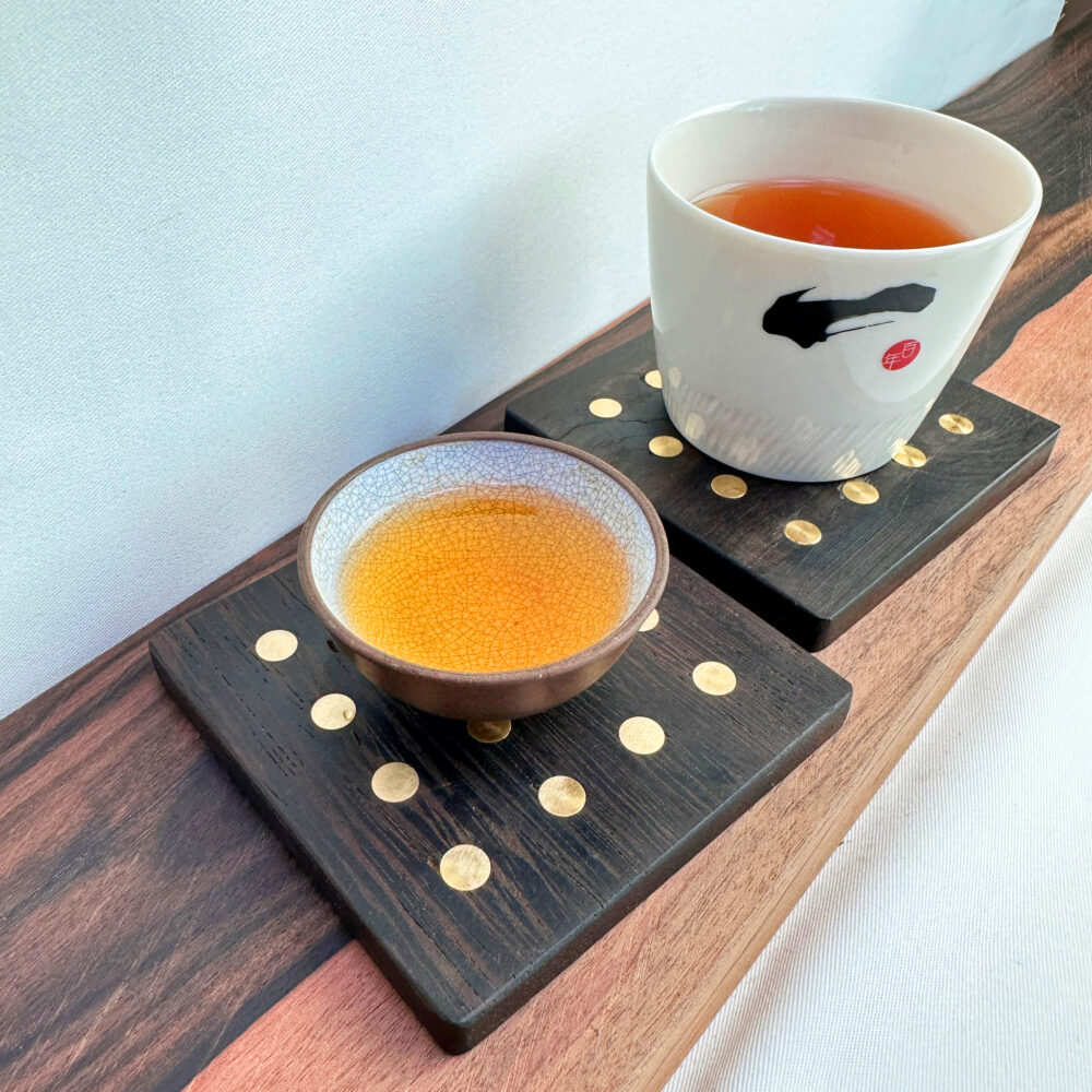 Woody Bronz 木黃銅手工杯墊 / 文具禮品系列｜黑檀 紫檀 雞翅木工藝設計